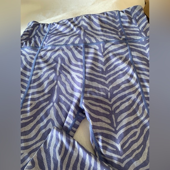 Yoga Pant Leggings Womens M Cornflower Blue Tapered Leg Zebra Print Pre Owned - Picture 3 of 6